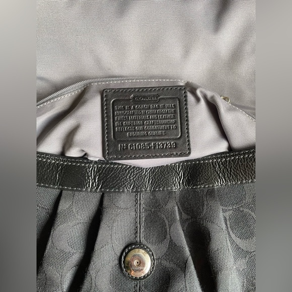 Black Coach Purse - Picture 3 of 6